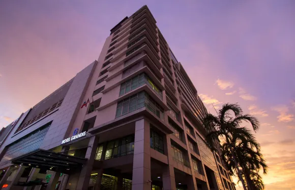 哥打京那巴魯閣藍帝酒店