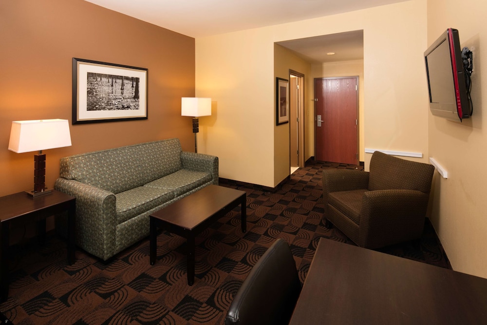 Red Lion Inn & Suites Saraland