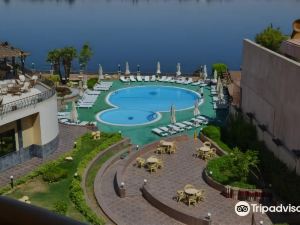 Lotus Luxor Hotel