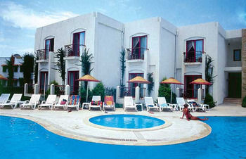 Serpina Hotel