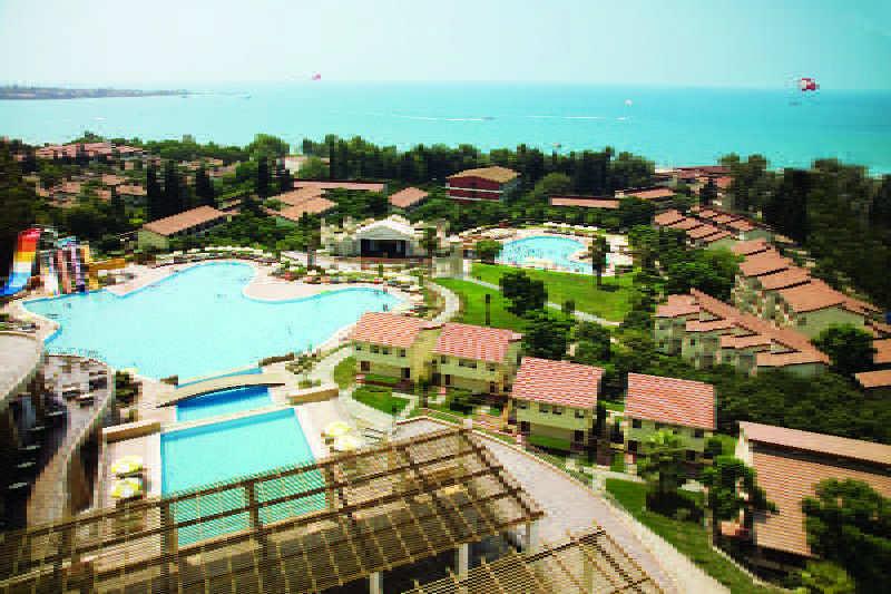 Horus Paradise Luxury Resort