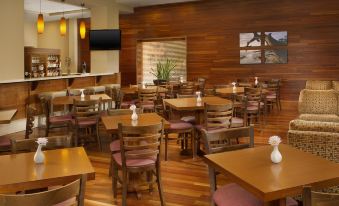 Four Points by Sheraton Jacksonville Baymeadows