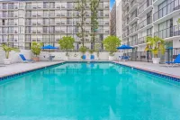 Glendale Express Hotel