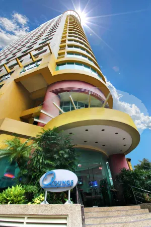 Oxford Suites Makati Отели рядом с достопримечательностью «P Burgos Street»