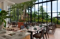 Hilton Guam Resort & Spa