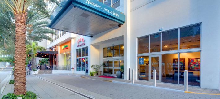Hampton Inn & Suites Miami/Brickell-Downtown Hotele w: Miami