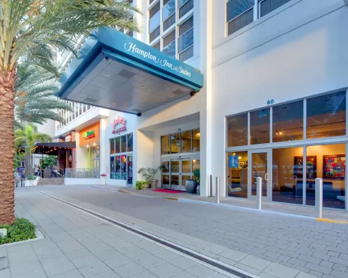 Hampton Inn & Suites Miami/Brickell-Downtown Hotels near Brickell