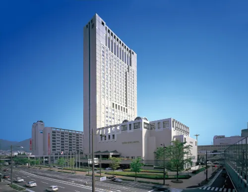 RIHGA Royal Hotel Kokura - مسبح