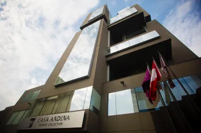 Casa Andina Premium Miraflores Отели рядом с достопримечательностью «Centro Comercial Polvos Rosados Chorrillos»