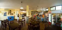 hu I Pini Village - breakfast
