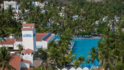 Gran Festivall Resort Отели в г. Манзанилло