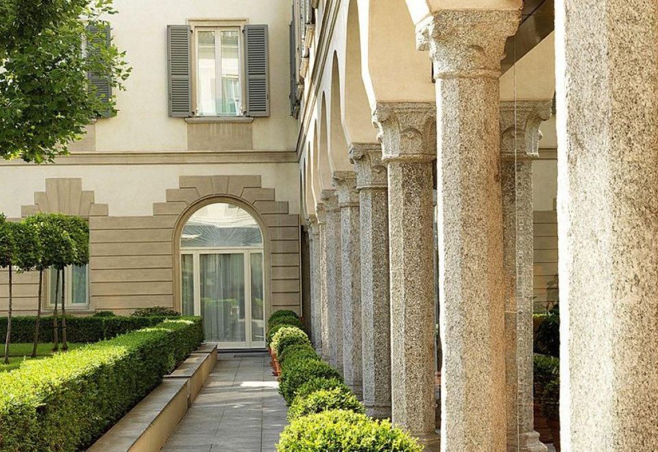 Four Seasons Hotel MilanoOver view