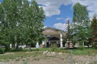 Luxury Inn & Suites Hotels in Silverthorne