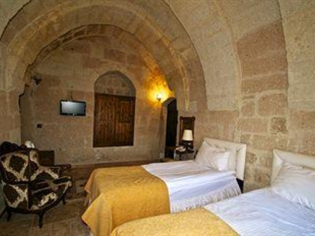 Grand Cave Suites