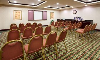 La Quinta Inn & Suites by Wyndham Norwich-Plainfield-Casino