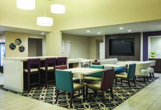 1. 라 퀸타 인 라..