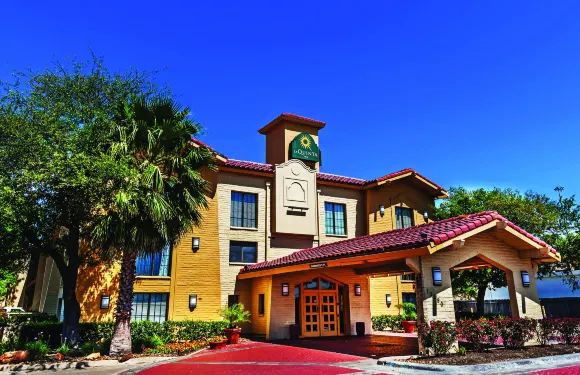 休士頓賽費爾Travelodge by Wyndham飯店