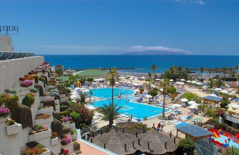 Alexandre Hotel Gala-Playa de las Americas Updated 2022 Room Price-Reviews  & Deals | Trip.com