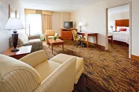 Hampton Inn Boston Logan Airport Hotéis em Revere