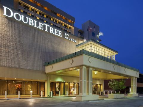 DoubleTree by Hilton Little Rock