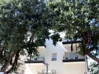 Dizengoff Avenue Boutique Hotel Hotel dekat The Cameri Theatre