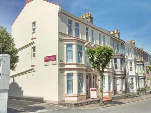 Edgcumbe Guest House