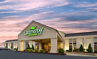 Greenstay Hotel & Suites Central
