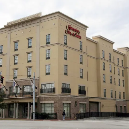 Hampton Inn & Suites Savannah Historic District