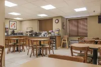 Wingate by Wyndham Utica