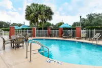 Comfort Suites the Villages - Pools