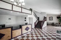 Quality Inn & Suites Bloomington University Area