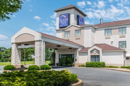 Sleep Inn & Suites of Lancaster County Отели в г. Манор Тауншип