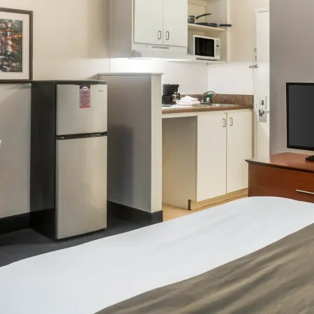 Studio 6 Extended Stay - Hampton, VA - Langley AFB Area