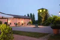 Relais Cascina Scottina - Villas