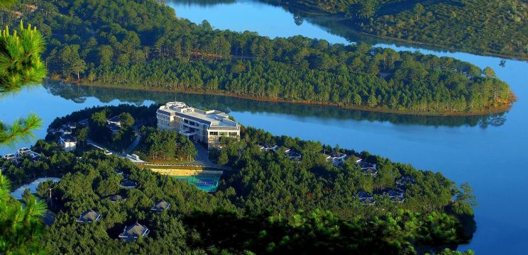 Dalat Edensee Lake Resort & Spa Hotels in Dalat