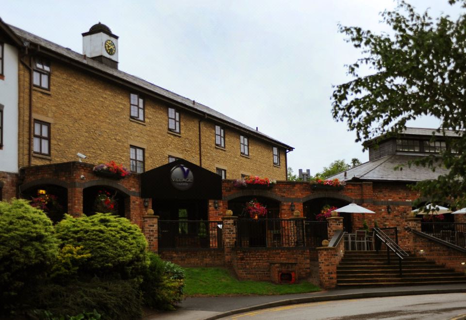 Village Hotel Liverpool, Knowsley District - 2026 Prices & Reviews