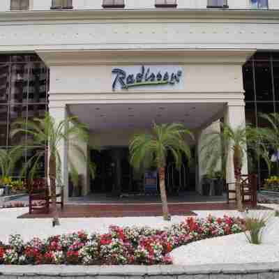 Radisson Hotel Curitiba Hotel Exterior