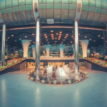 Hotel Sahara Star