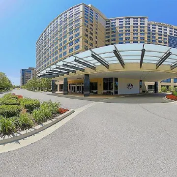 Renaissance Chicago O'Hare Suites Hotel