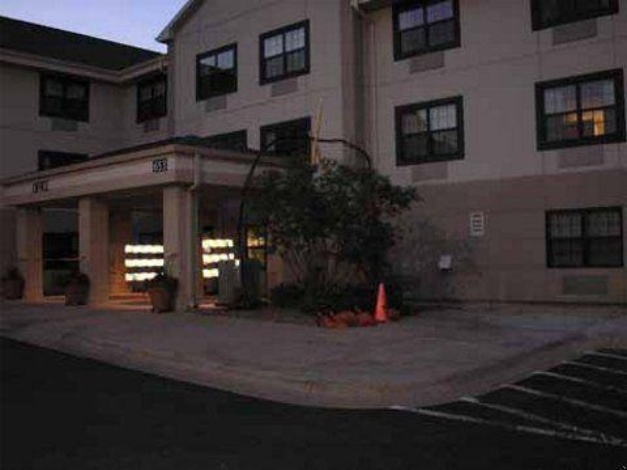 Extended Stay America Suites - Rockford - I-90