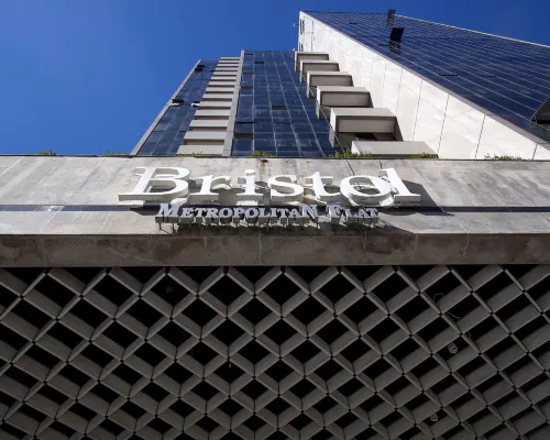 Bristol Metropolitan Flat Hotels near General Osorio Square