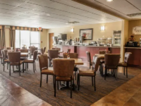 スリープ イン & スイーツ ドーバー ユニバーシティ エリア ドーバーのホテル