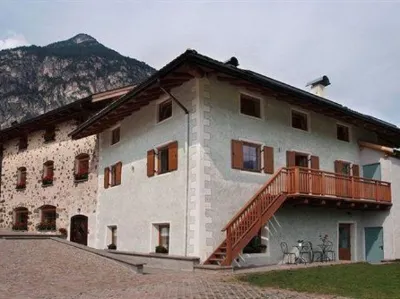 Hotel Fonte Dei Veli فنادق في Panchia