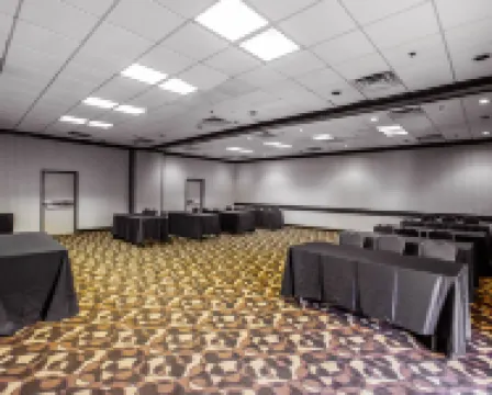 Ramada by Wyndham Birmingham Airport