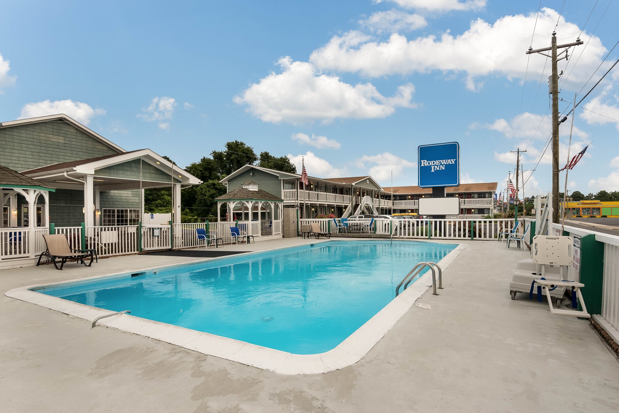 Atlantic Shores Inn and Suites