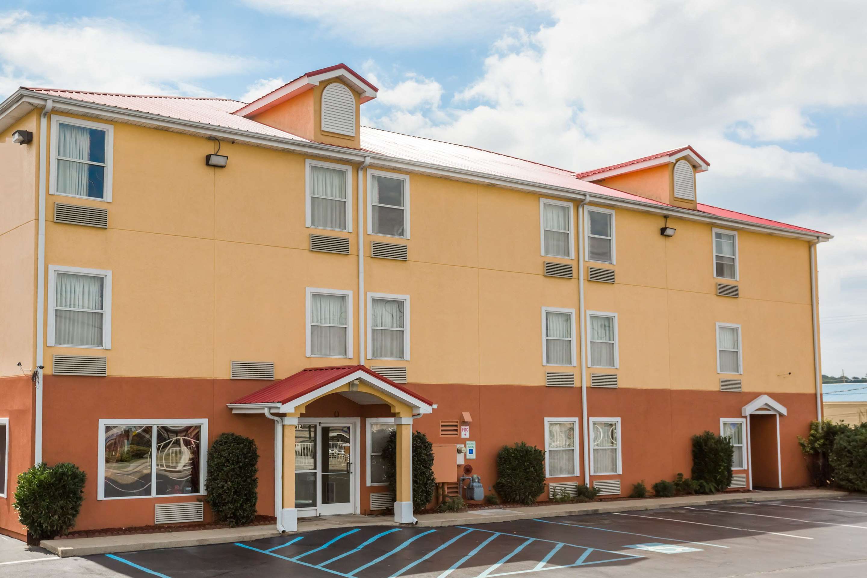 SureStay Plus by Best Western Chattanooga Hamilton Place