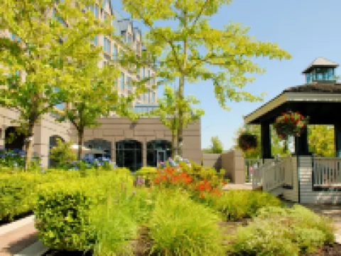 Holiday Inn & Suites NORTH VANCOUVER by IHG Hotels in North Vancouver