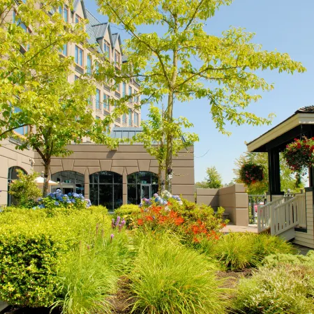 DoubleTree by Hilton North Vancouver