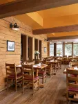Emerald Lake Lodge - breakfast