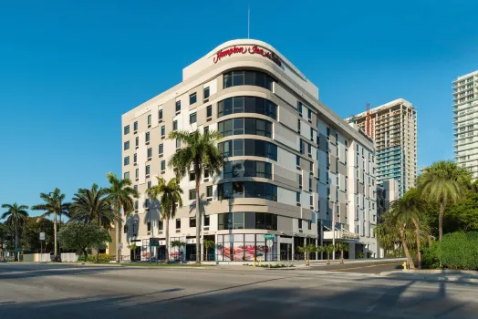 Hampton Inn & Suites by Hilton Miami Wynwood Design District Hotels near Miami Design District